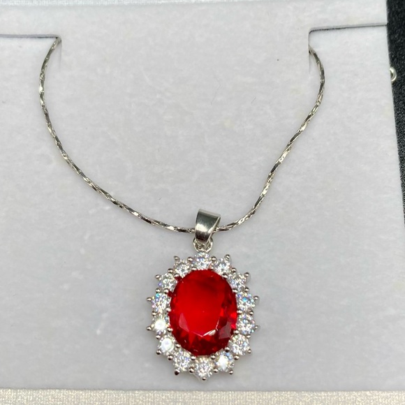 Crystal Necklace and Earring Set silver tone metal 18kgp 🎁📦 - Picture 3 of 7